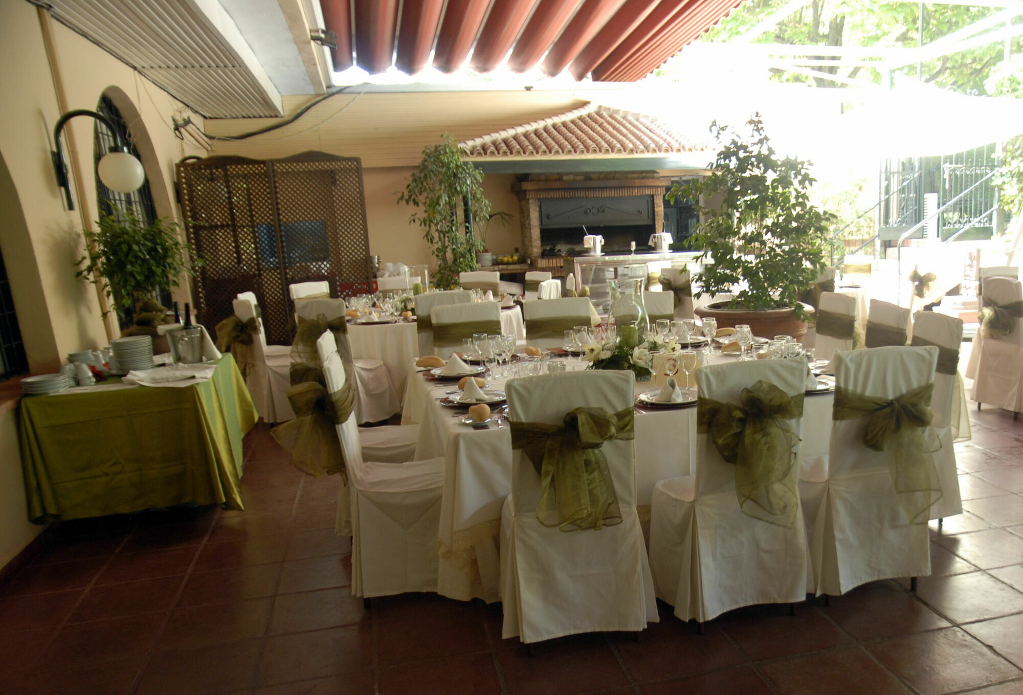 Hotel Castillo De Montemayor Exterior photo